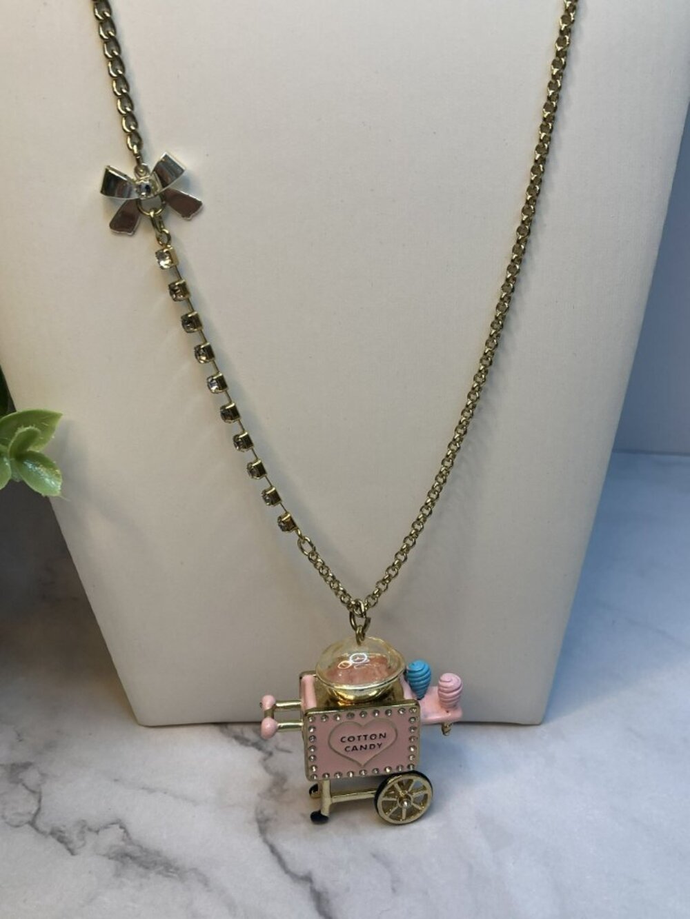 Betsey Johnson *Rare* Pink Cotton Candy Cart Pendant Necklace - 3B - Picture 4 of 9